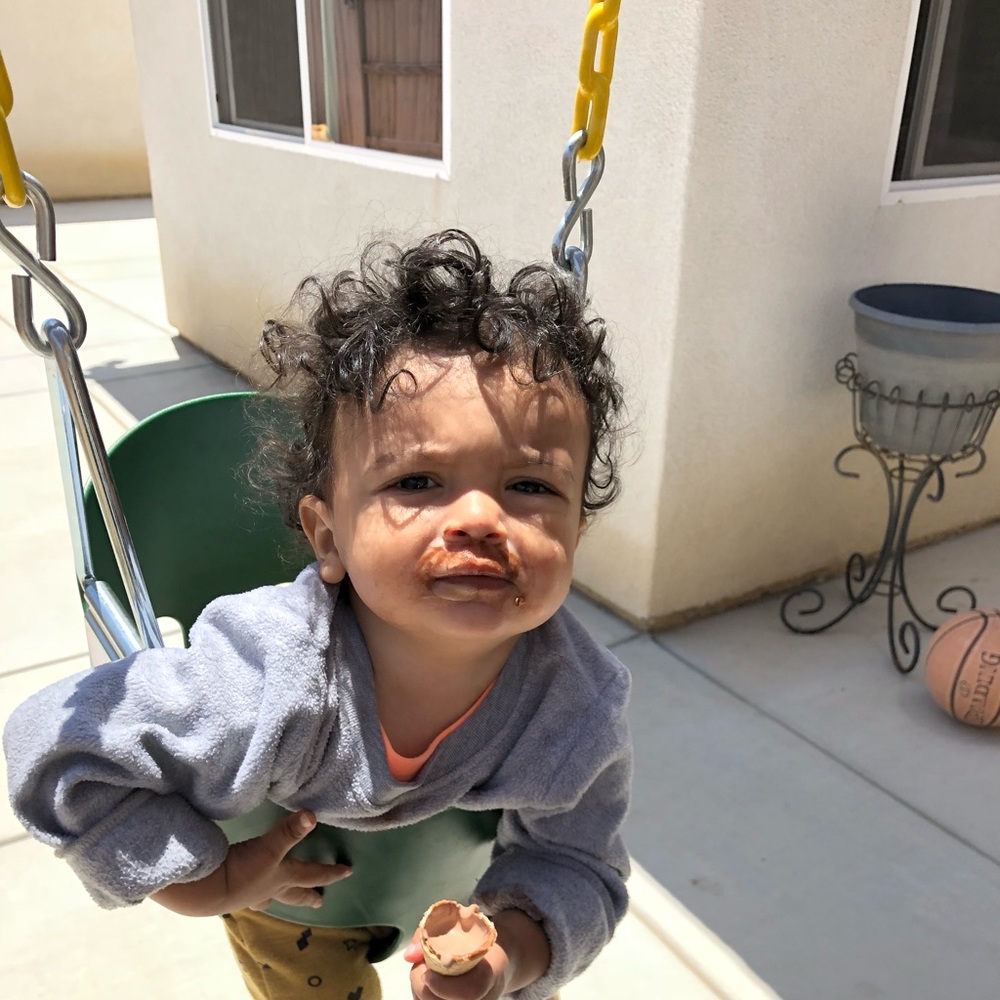 Meet your Posher, Luis